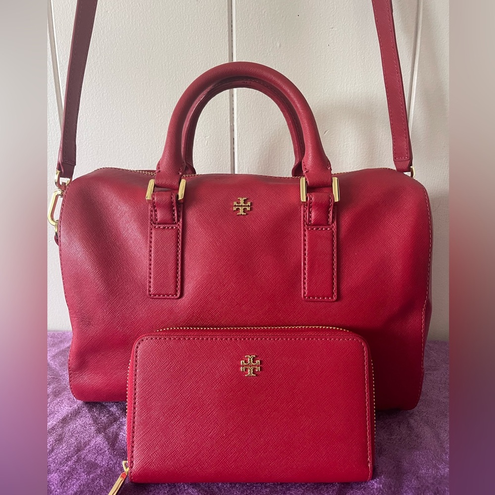 Red Tory Burch Emerson Satchel and matching wallet with minor signs of usage.